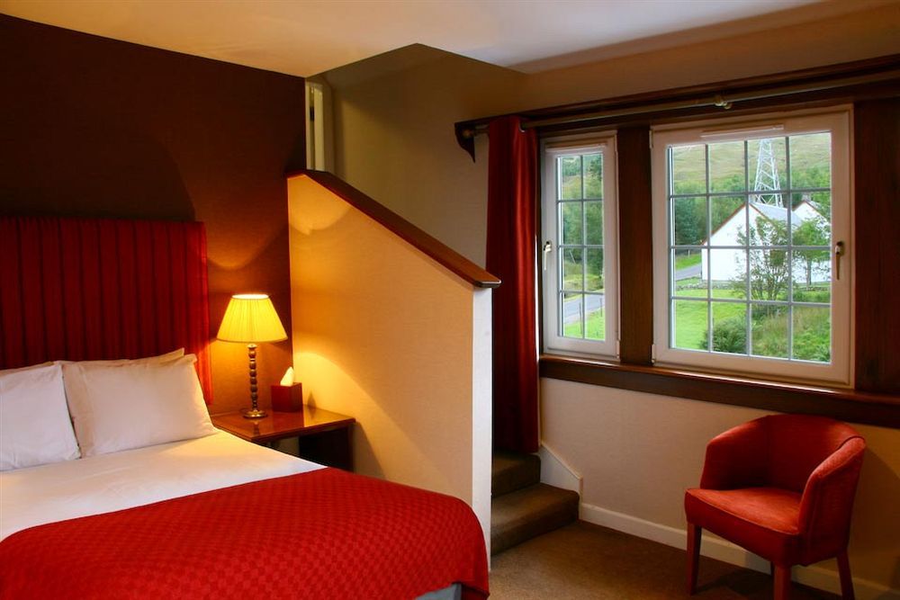 Bridge Of Orchy Hotel Eksteriør billede