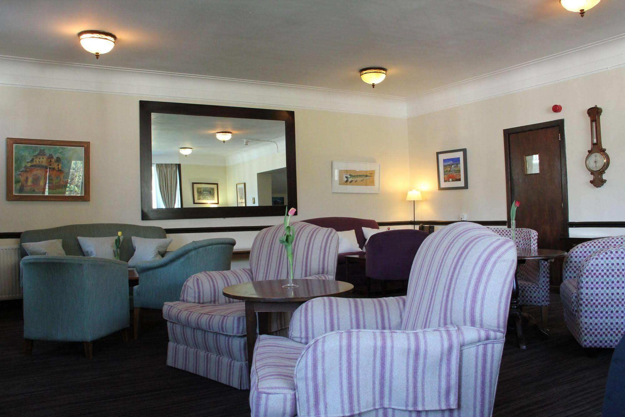Bridge Of Orchy Hotel Eksteriør billede